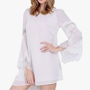 Elegant White Long Sleeve Dress
